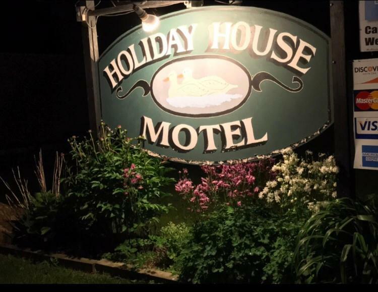Holiday House Motel Hillsdale Zewnętrze zdjęcie